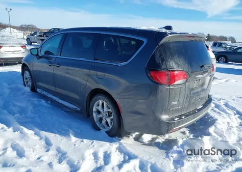 2020 Chrysler Pacifica Touring from USA, damaged, VIN 2C4RC1FG9LR138798